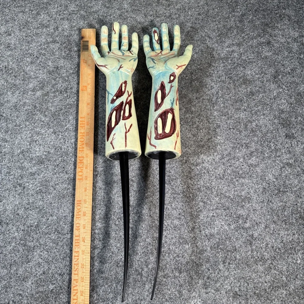 Zombie Stakes Hands Halloween Horror Lawn Decorations Decor Garden Yard Props